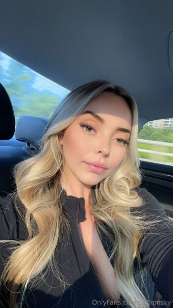 OnlyFans / saffronsky nude photo #34