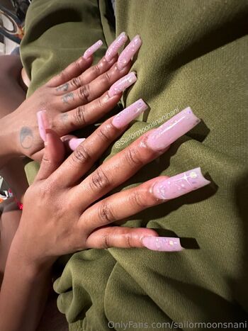 Benz / sailormoonsnani / sailormoonsnaninani nude photo #12