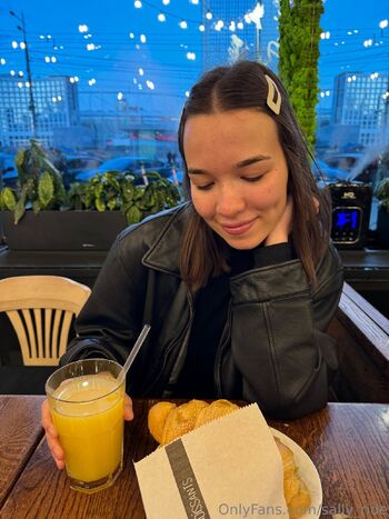 Sally Lex / sally_ride nude photo #6