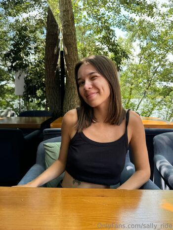 Sally Lex / sally_ride nude photo #28