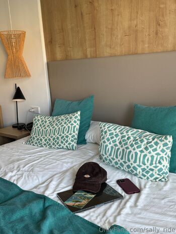 Sally Lex / sally_ride nude photo #34