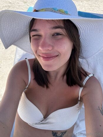 Sally Lex / sally_ride nude photo #35