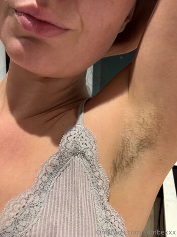 Samantha Bexle / sambexxx nude photo #4