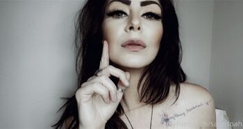 Sam Mari / samisoah nude photo #12