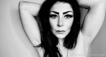 Sam Mari / samisoah nude photo #14