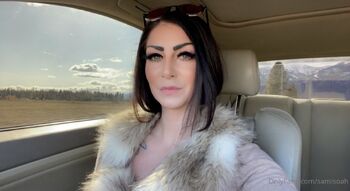 Sam Mari / samisoah nude photo #24