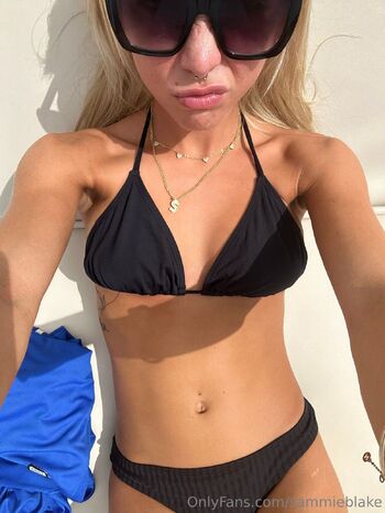 Sammie / sammieblake nude photo #5