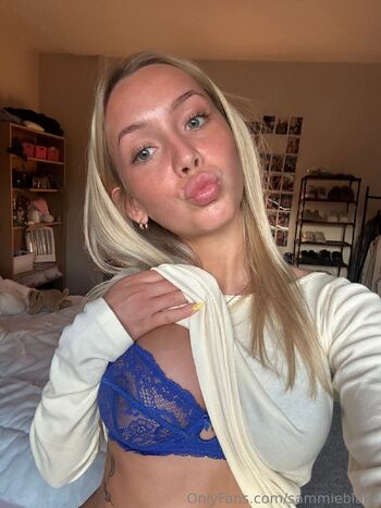 Sammie / sammieblake nude photo #9