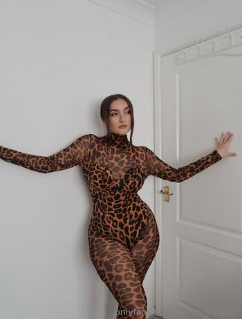 Sammi / sammiewarrenx nude photo #13