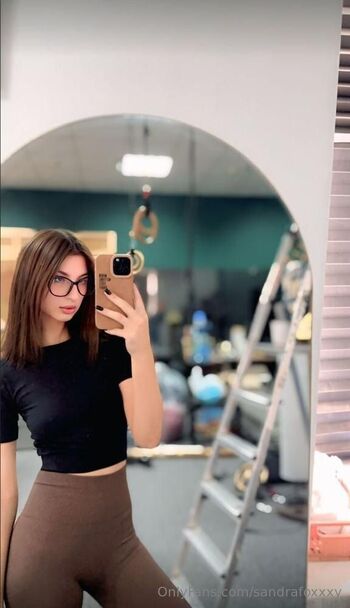 Sandra Fo / sandrafoxxxy nude photo #25