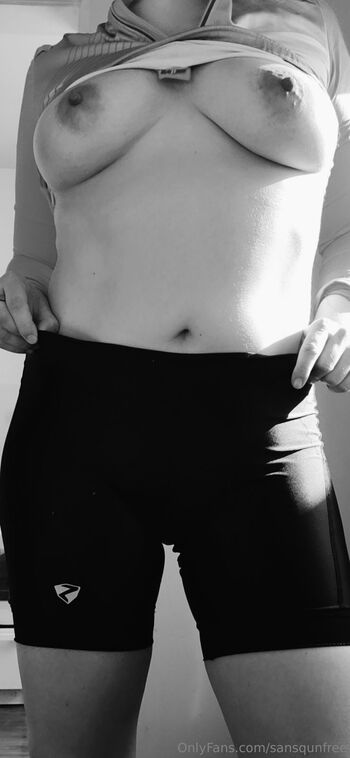 Sansqun FRE / sansqunfree nude photo #1