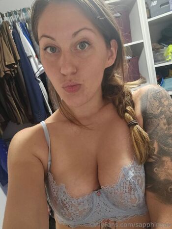 Sapphire Ja / sapphirejax / sapphire_8008 / jaxsapphir3202 nude photo #24