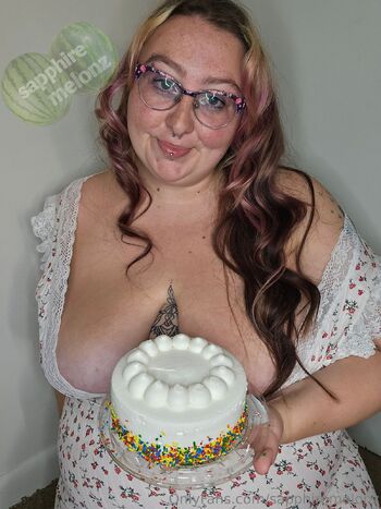 Sapphir / sapphiremelonz nude photo #3