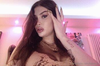 Sarah / sarahlal nude photo #6