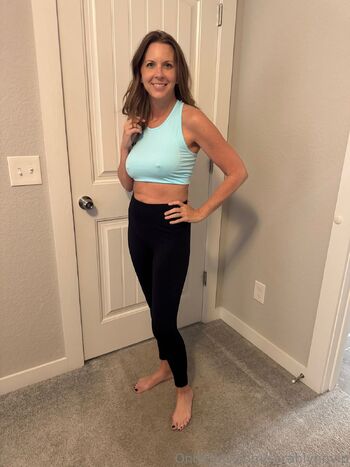 SarahLyn / sarahlynnvip nude photo #32