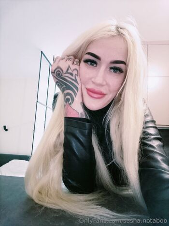 Aleksandra Quee / sasha.notaboo nude photo #6