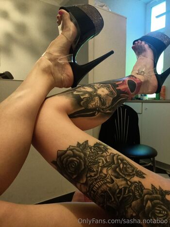 Aleksandra Quee / sasha.notaboo nude photo #13