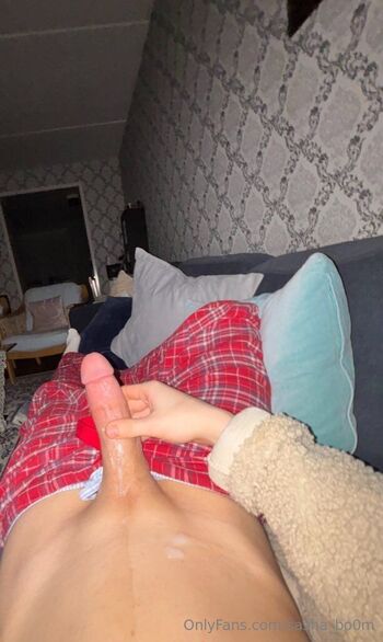 Sash / sasha_bo0m nude photo #1