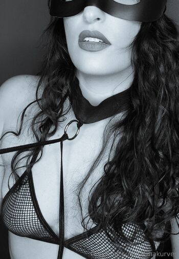 Sasha Kurve / sashakurves nude photo #8