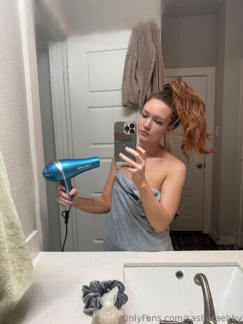 Sasha Ra / sasharaebby nude photo #1