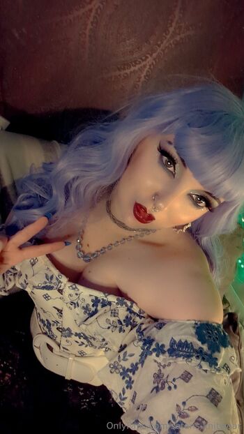 Ge / satans-knitwear nude photo #10