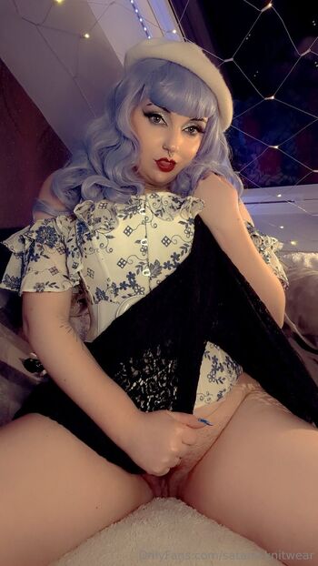 Ge / satans-knitwear nude photo #32