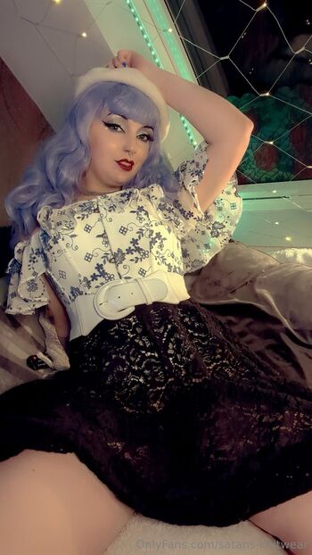 Ge / satans-knitwear nude photo #33