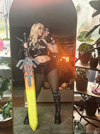 Satiella FREE O / satiiellafree / its.satiella / itssatiella / satiella nude photo #8