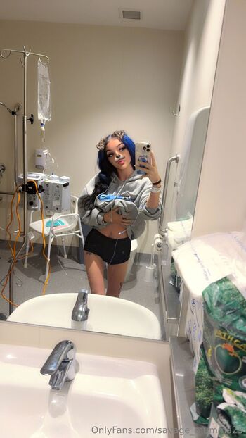 Babyymumma / savage_mumma25 nude photo #4