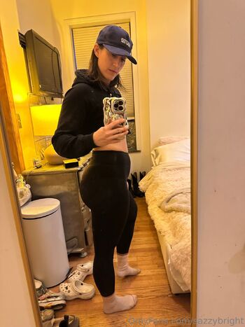 Sazz / sazzybright / sazzyboatright nude photo #4