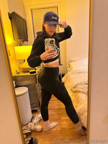 Sazz / sazzybright / sazzyboatright nude photo #5