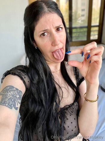 Scarlet YOUR GIRLFRIEND / scarletkentt nude photo #15