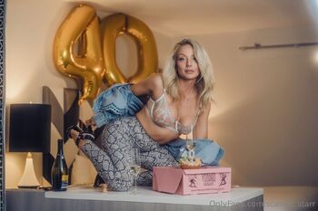 𝐒𝐂𝐀𝐑𝐋𝐄𝐓𝐓 𝐒𝐓𝐀𝐑𝐑 / scarlett.starr nude photo #32