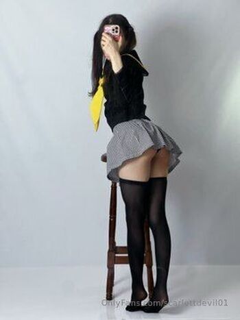scarlet / scarlettdevil01 nude photo #10