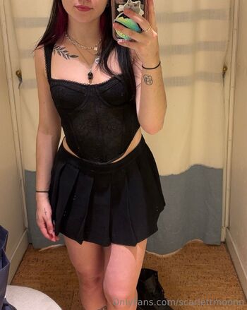 scarletttt / scarlettmoonn nude photo #8