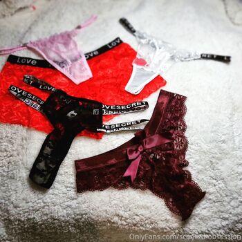 thebrat-xfre / scented-obsession nude photo #35