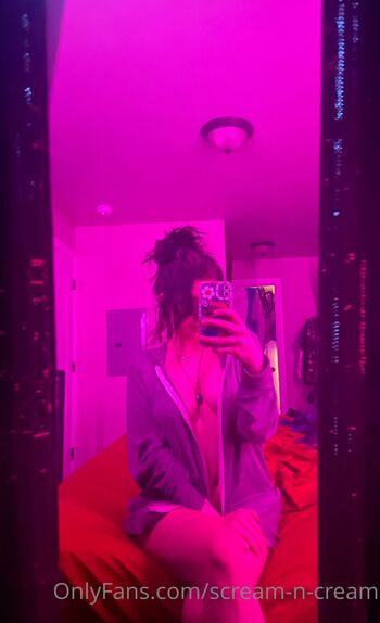 Rachell / scream-n-cream nude photo #5