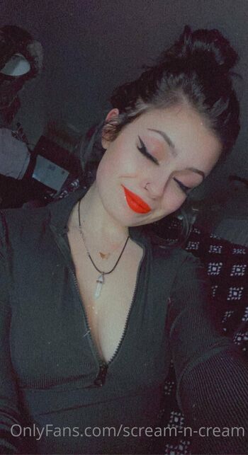 Rachell / scream-n-cream nude photo #6