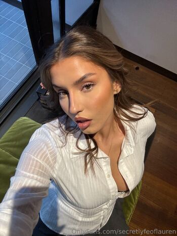 Lauren / secretlyfeoflauren nude photo #25