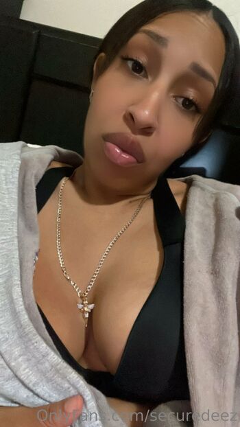 Redbone EB / securedeez nude photo #9