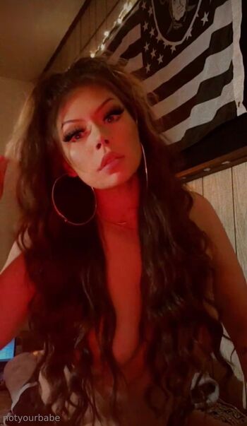 im he / securethebagg nude photo #2