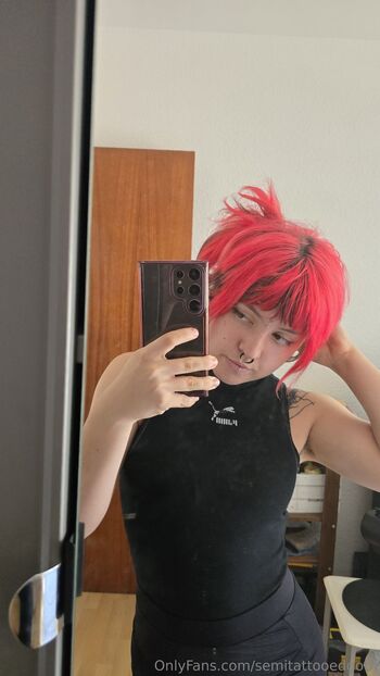 Dizzy Dark Queen / semitattooedgoth nude photo #11