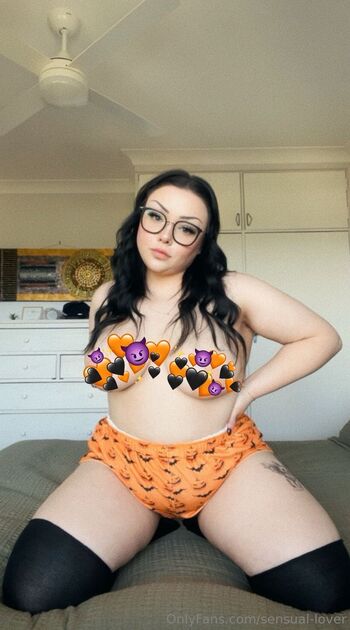 Miss Sara / sensual-lover nude photo #5