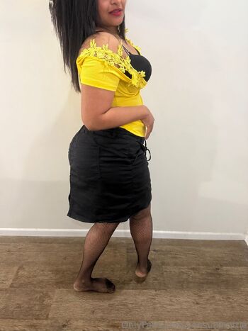 Indian Secret Mom aka Indian Goddes / sensualhottie nude photo #12