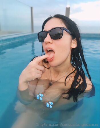 Sensual Tango Dancer / sensualtangodancer nude photo #14