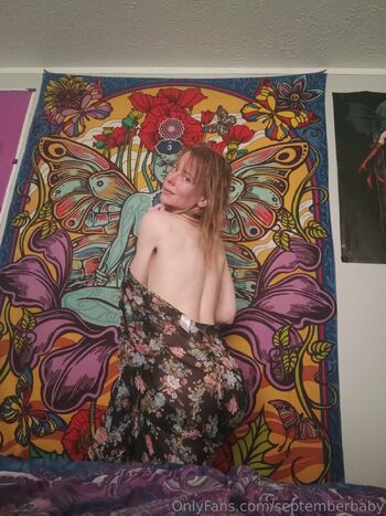 EllieMae / septemberbaby nude photo #18