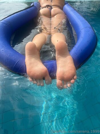 Seren / serena.1999 nude photo #1