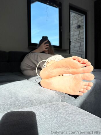 Seren / serena.1999 nude photo #11