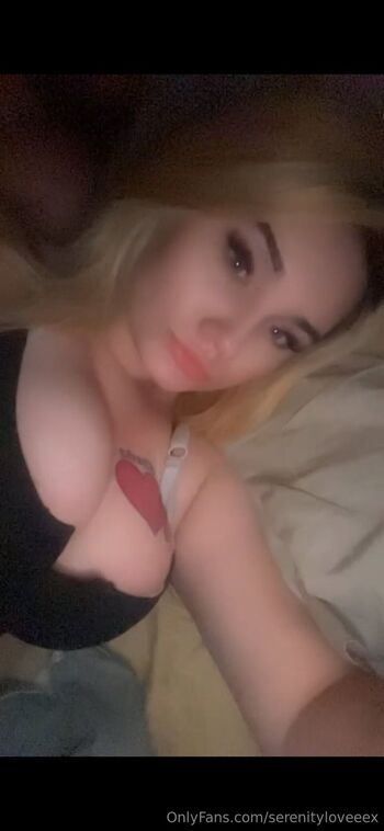 Serenitylovee / serenityloveeex nude photo #1
