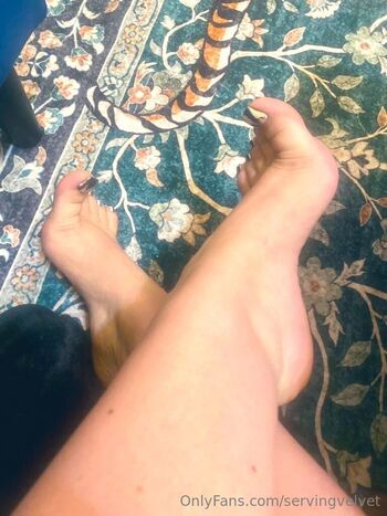 Anushka Velvet FREE ACCOUN / servingvelvet / anushkarises / anushkavelvet nude photo #35